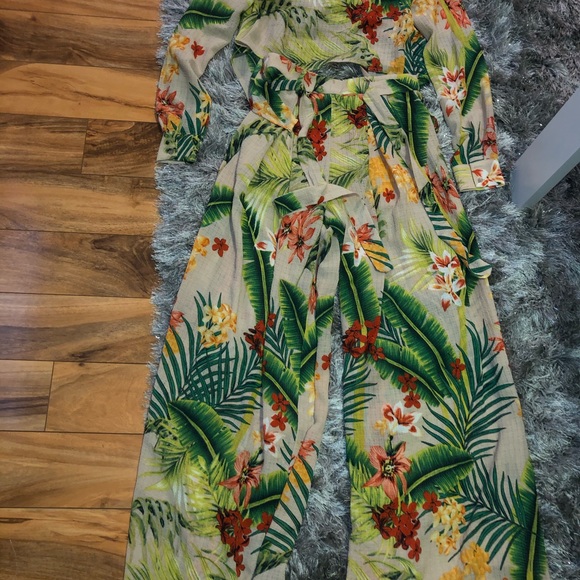 Multi- Color Pant Set - Picture 4 of 5